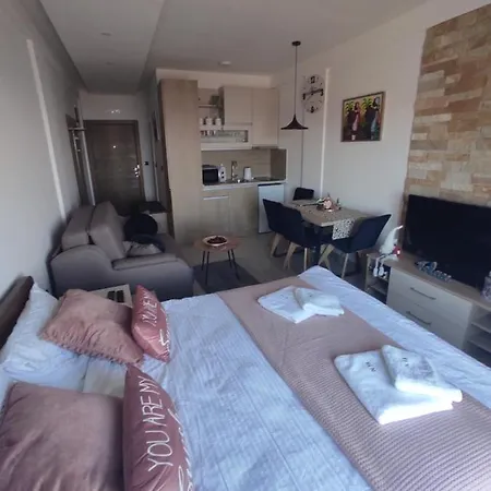 Mountain View Milmari Apartment