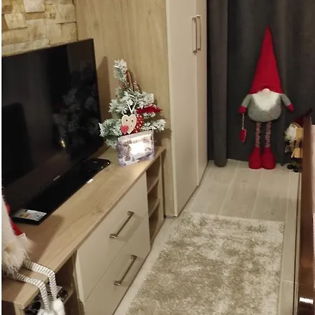 Mountain View Milmari