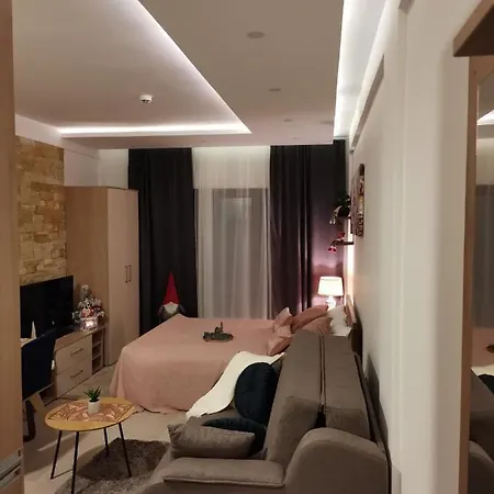 Mountain View Milmari