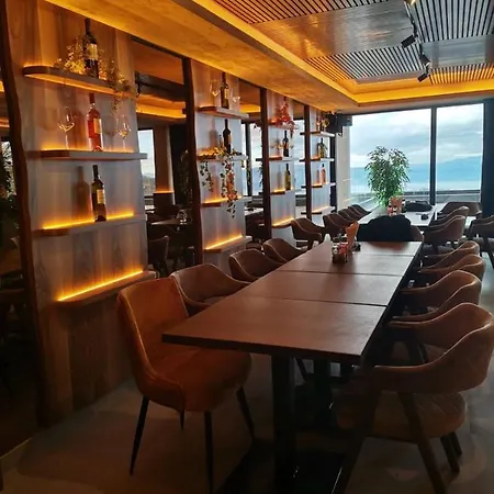 Mountain View Milmari